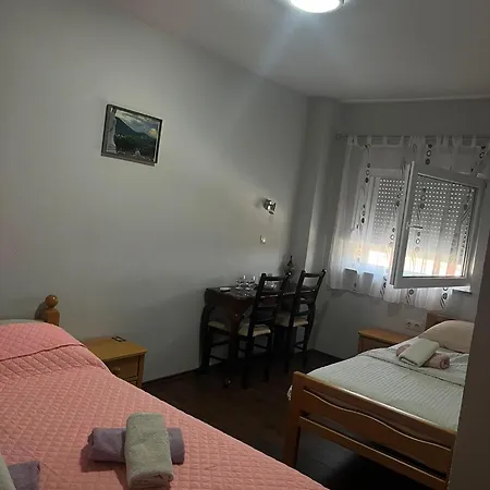 Bed & Breakfast Janja Andjela 4*